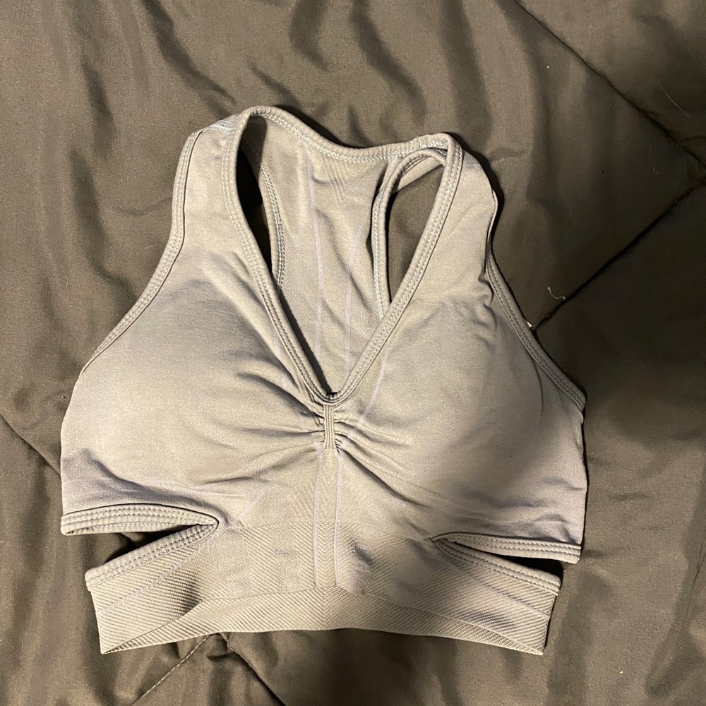 Alphalete stratus bra in Utility Grey size XS